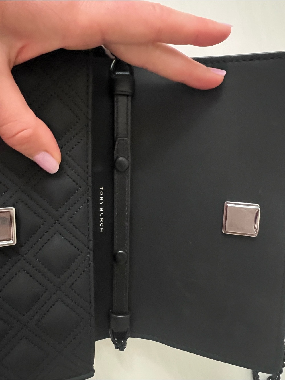 Tory Burch Fleming Matte Wallet on Chain / Crossbody – Black - Picture 12 of 16